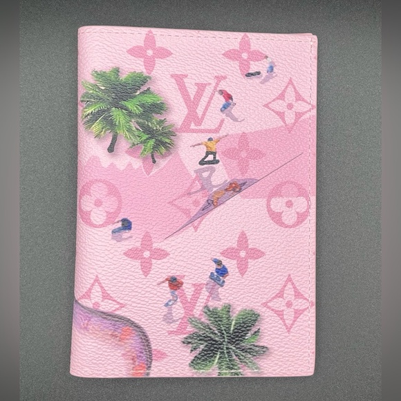 Louis Vuitton Pink Passport Holder - Picture 2 of 8